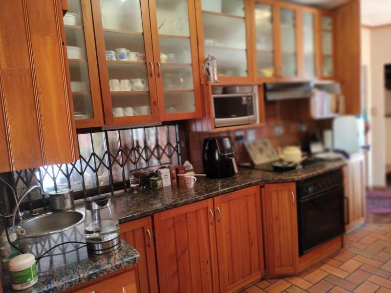6 Bedroom Property for Sale in Brits North West